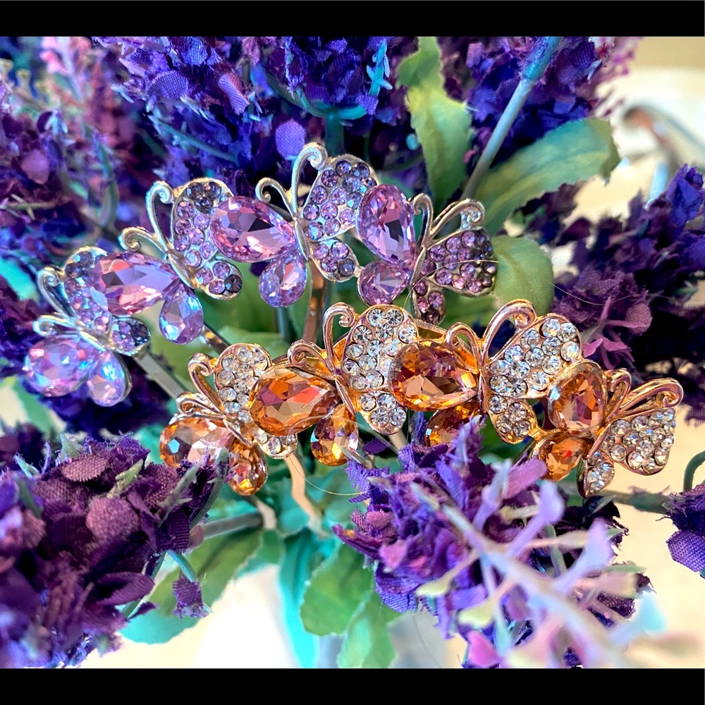 NWT Gorgeous butterfly hair combs! (Watch vid!)